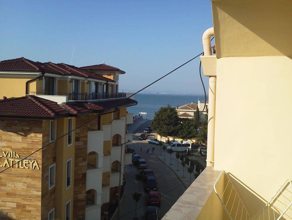 Krasi Hotel Ravda Exterior foto